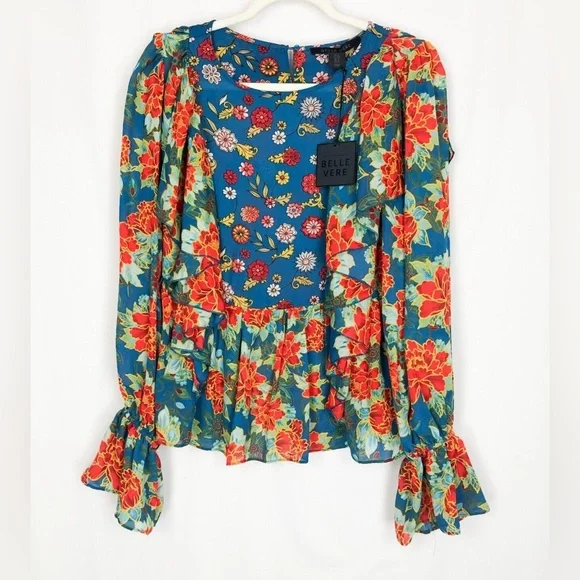 FLORAL BLOUSE 🌸 - Picture 1 of 8